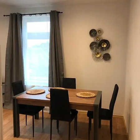 Mikra Homes24 In * Zwickau